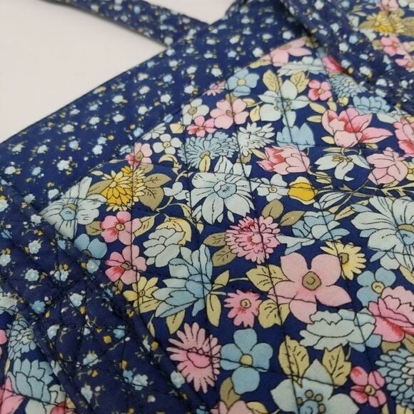 Misty Harbor Original Blue Pink Floral Quilted Bag - Picture 7 of 14